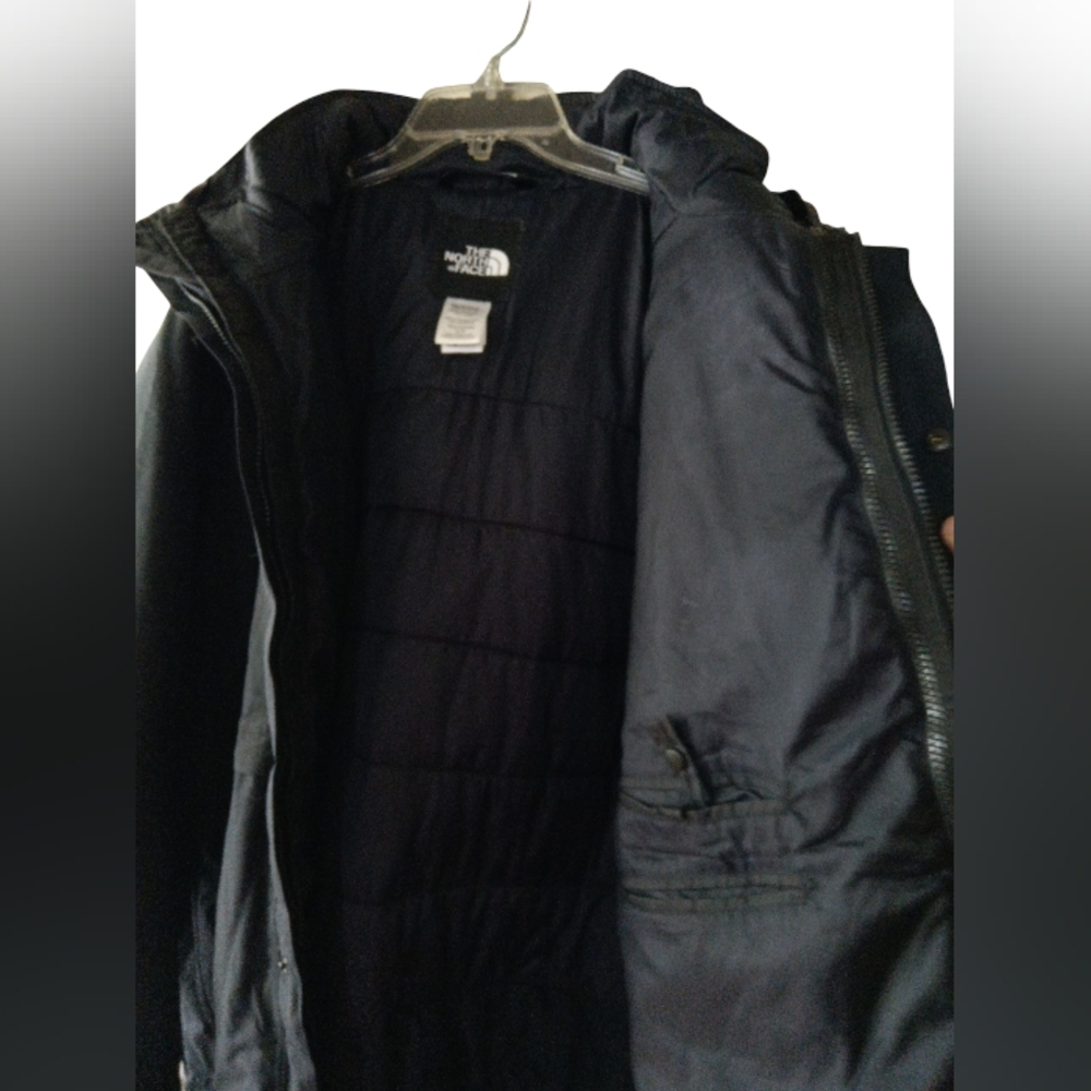 The North Face Men’s Jacket Black Removable Hood. 2-1 Lining / Jacket Removable - Picture 3 of 8